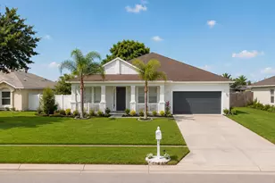 948 SW Jeremko Ave, Port Saint Lucie, FL 34953 - Photo 1