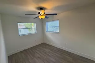 8361 NW 27th Pl, Sunrise, FL 33322 - Photo 23