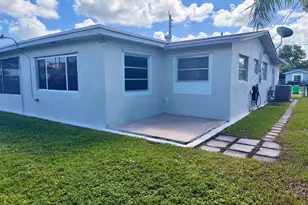 8361 NW 27th Pl, Sunrise, FL 33322 - Photo 35
