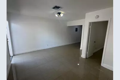 1471 NW 22nd Street #D, Fort Lauderdale, FL 33311 - Photo 5