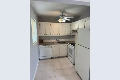 49 Hastings D, West Palm Beach, FL 33417 - Photo 9