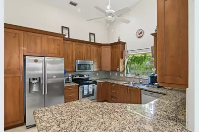 9815 Malvern Drive, Tamarac, FL 33321 - Photo 11