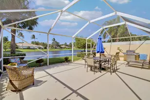 925 Magdalena Rd, Palm Beach Gardens, FL 33410 - Photo 21
