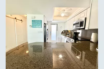 333 NE 21st Avenue #418, Deerfield Beach, FL 33441 - Photo 11