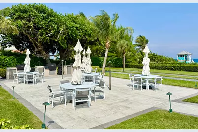 333 NE 21st Avenue #418, Deerfield Beach, FL 33441 - Photo 23