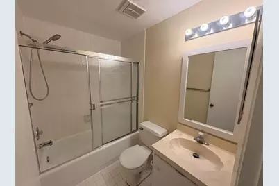 12060 NW 11th Street #12060, Pembroke Pines, FL 33026 - Photo 11
