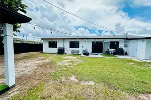 3041 NW 185th Ter, Miami Gardens, FL 33056 - Photo 19