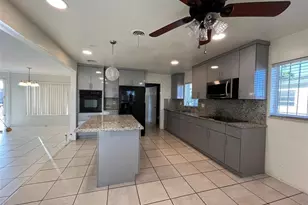 18811 NW 29th Ct, Miami Gardens, FL 33056 - Photo 11