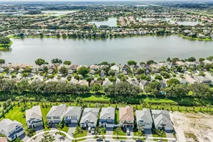 146 Parkside Wy, Royal Palm Beach, FL 33414 - Photo 47
