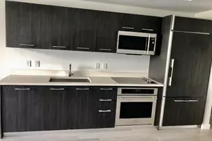45 SW 9th St, Miami, FL 33130 - Photo 15