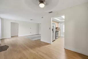6420 NW 29th St, Sunrise, FL 33313 - Photo 9