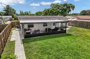 6311 Liberty St, Hollywood, FL 33024 - Photo 7