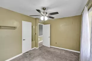 2180 NW 105th Terrace, Miami, FL 33147 - Photo 19