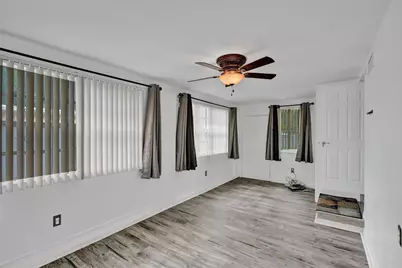 2180 NW 105th Terrace, Miami, FL 33147 - Photo 27