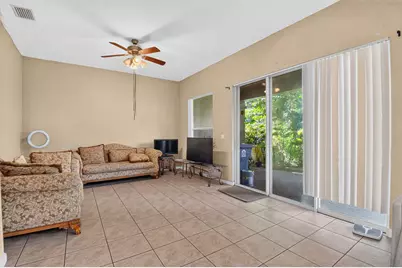 1017 Grove Park Circle, Boynton Beach, FL 33436 - Photo 9