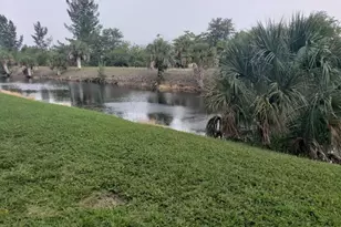 8240 SW 24th St, North Lauderdale, FL 33068 - Photo 11