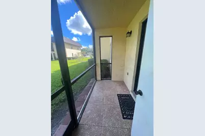9165 NW 1st Street #102, Pembroke Pines, FL 33024 - Photo 17