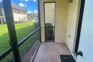 9165 NW 1st St, Pembroke Pines, FL 33024 - Photo 17