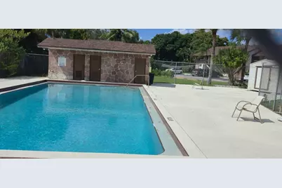 6020 Shakerwood Circle #203, Tamarac, FL 33319 - Photo 5