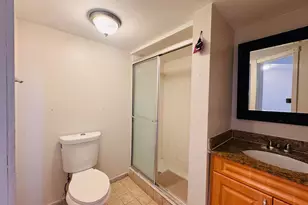 8020 N Colony Circle N, Tamarac, FL 33321 - Photo 21