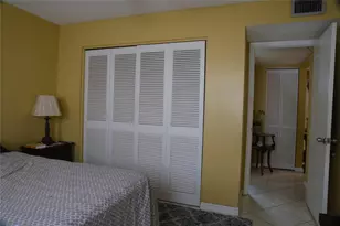 8220 SW 24th St, North Lauderdale, FL 33068 - Photo 19