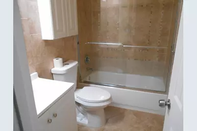 827 NW 87th Avenue, Coral Springs, FL 33071 - Photo 17