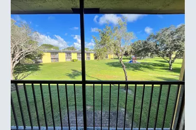 118 Meadows Circle, Boynton Beach, FL 33436 - Photo 23