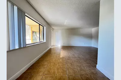 118 Meadows Circle, Boynton Beach, FL 33436 - Photo 21