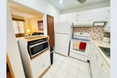 1030 Ashby D, Deerfield Beach, FL 33442 - Photo 11