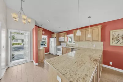 8918 Windtree Street, Boca Raton, FL 33496 - Photo 3