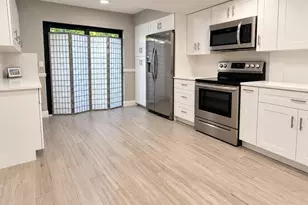 239 Wildwood Cir, Deerfield Beach, FL 33442 - Photo 3