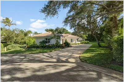112 Cormorant Court, Vero Beach, FL 32963 - Photo 1