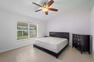5427 Club Cir, Haverhill, FL 33415 - Photo 5