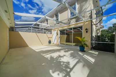 3846 Greenway Drive, Jupiter, FL 33458 - Photo 9