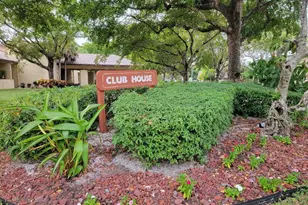 8260 SW 24th St, North Lauderdale, FL 33068 - Photo 21