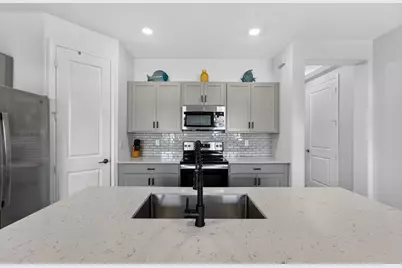 2016 Sugar Maple Drive, Riviera Beach, FL 33410 - Photo 11