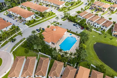 2016 Sugar Maple Drive, Riviera Beach, FL 33410 - Photo 39