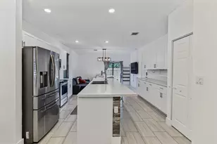 1624 SW 29th St, Fort Lauderdale, FL 33315 - Photo 5