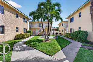 901 Pine Dr, Pompano Beach, FL 33060 - Photo 11