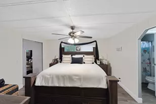 8609 SW 17th Ct, Davie, FL 33324 - Photo 21