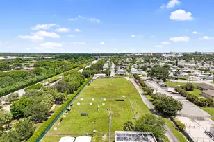 8609 SW 17th Ct, Davie, FL 33324 - Photo 55