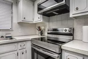 5300 Washington St, Hollywood, FL 33021 - Photo 13