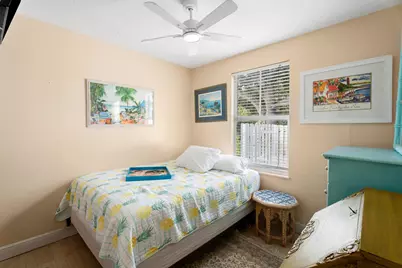 644 SW Bryant Avenue #Unit B, Stuart, FL 34994 - Photo 13