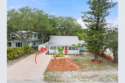 644 SW Bryant Avenue #Unit B, Stuart, FL 34994 - Photo 1