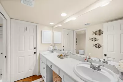 2636 Ocean Drive #105, Vero Beach, FL 32963 - Photo 9