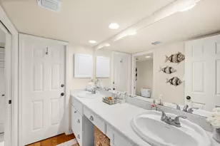 2636 Ocean Dr, Vero Beach, FL 32963 - Photo 9