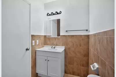 909 Pine Drive #9, Pompano Beach, FL 33060 - Photo 5