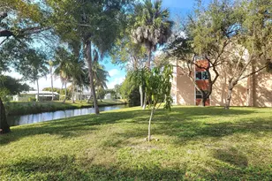8260 SW 24th St, North Lauderdale, FL 33068 - Photo 39