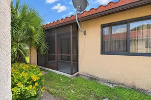 3559 Riverside Dr, Coral Springs, FL 33065 - Photo 15