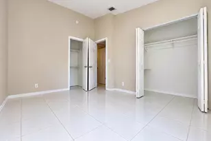 3559 Riverside Dr, Coral Springs, FL 33065 - Photo 7
